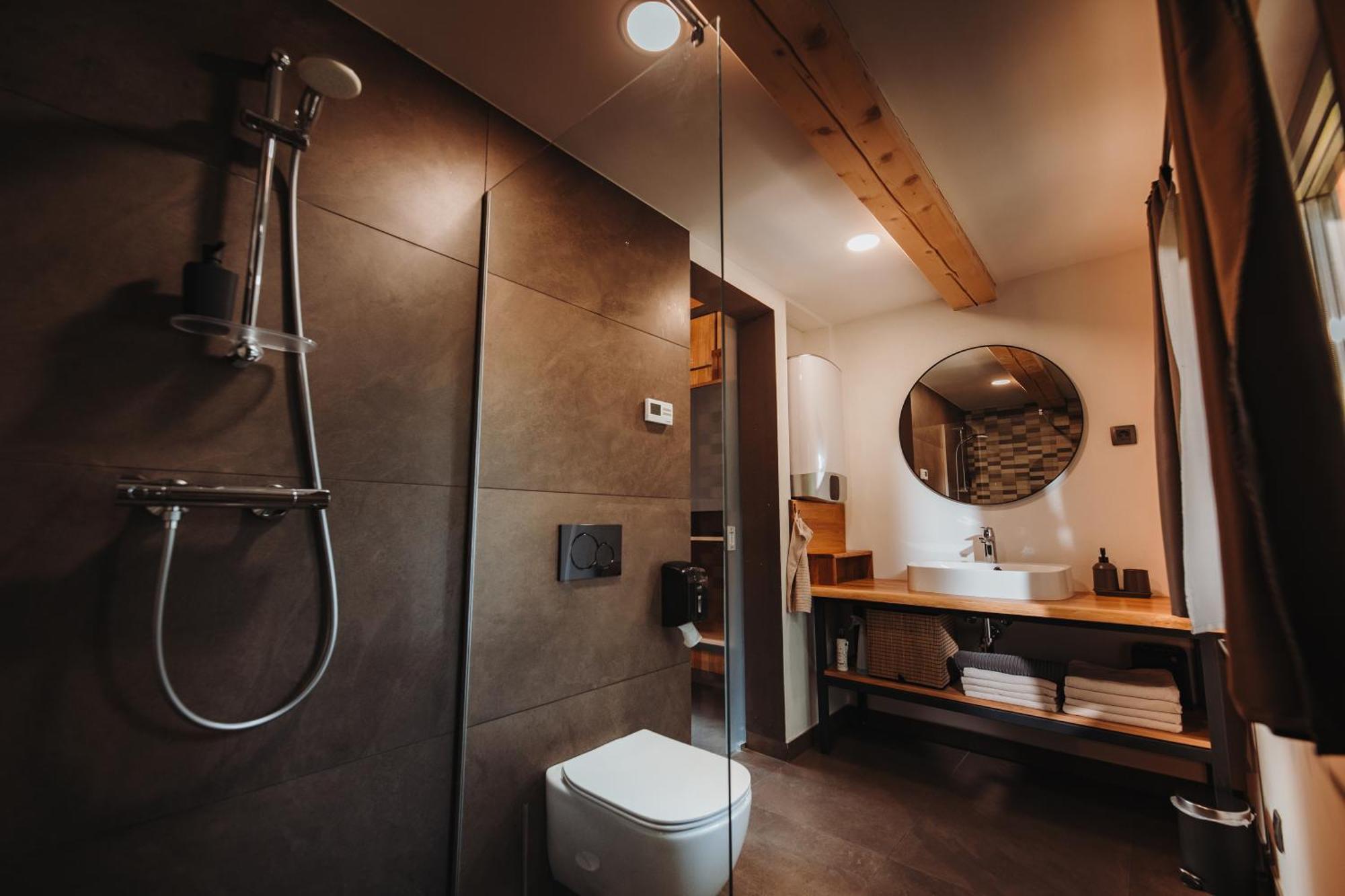 Ranc Mackadam Ranch Mackadam Villa Tržič Kültér fotó