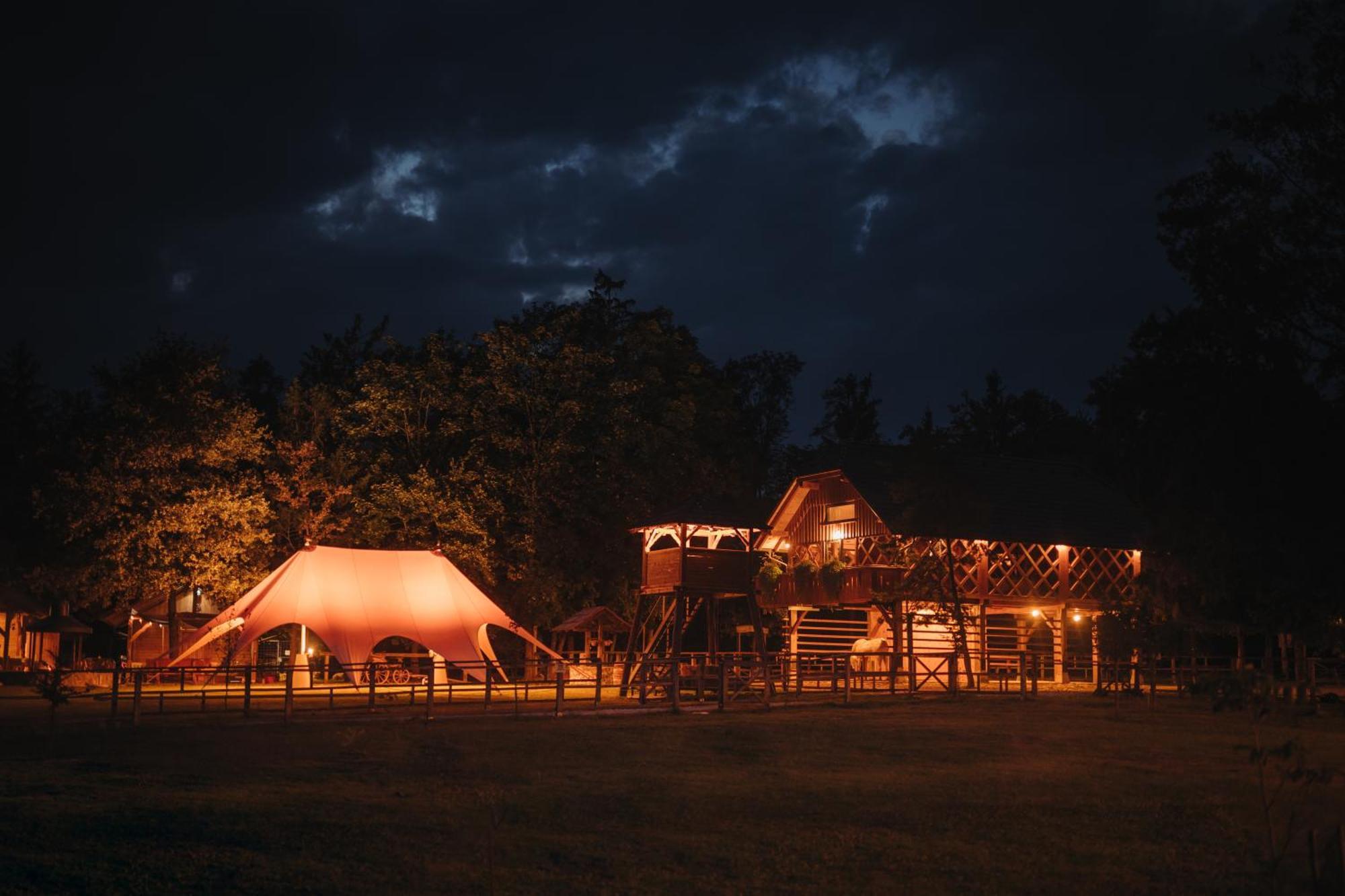 Ranc Mackadam Ranch Mackadam Villa Tržič Kültér fotó